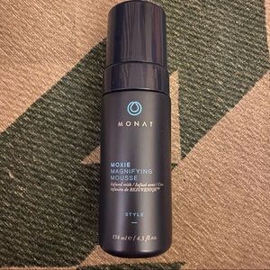 Monat Moxie Magnifying Mousse